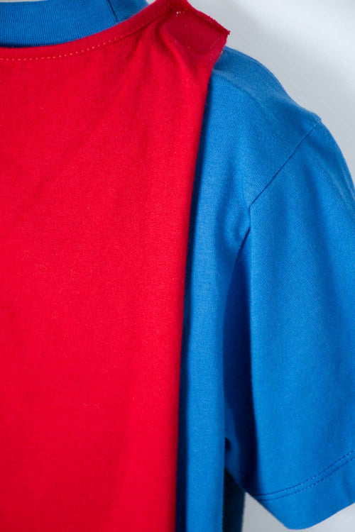CAMISETA DE SUPERMAN MANGA CORTA CON CAPA REMOVIBLE PARA NIÑO