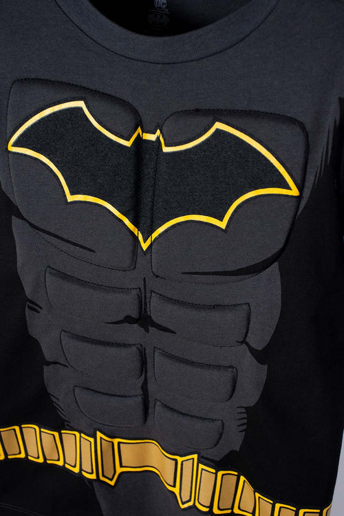 CAMISETA DE BATMAN MANGA CORTA CON CAPA REMOVIBLE