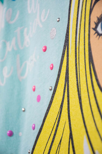 CAMISETA DE BARBIE CON BOLERO EN MANGA AZUL PARA NIÑA