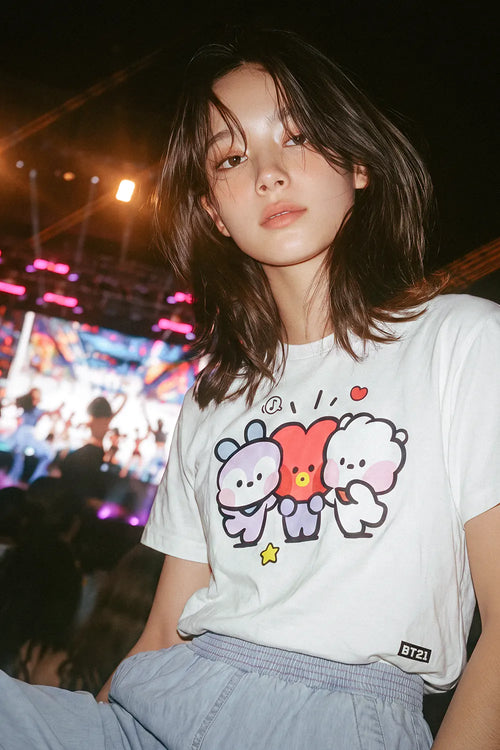CAMISETAS DE BT21 MANGA CORTA MARFIL PARA NIÑA