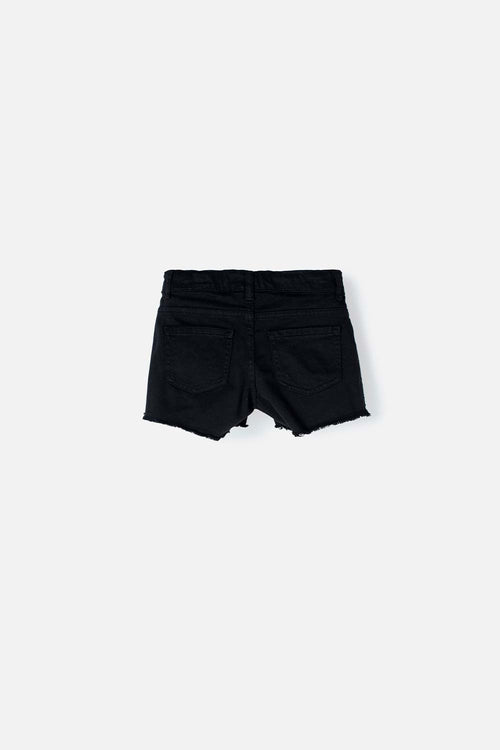 SHORT MIC CON DESGASTE EN EL RUEDO NEGRO PARA NIÑA