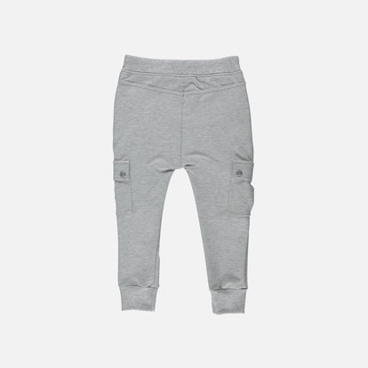 JOGGER MIC CON BOLSILLOS EN LA PIERNA GRIS PARA NIÑO