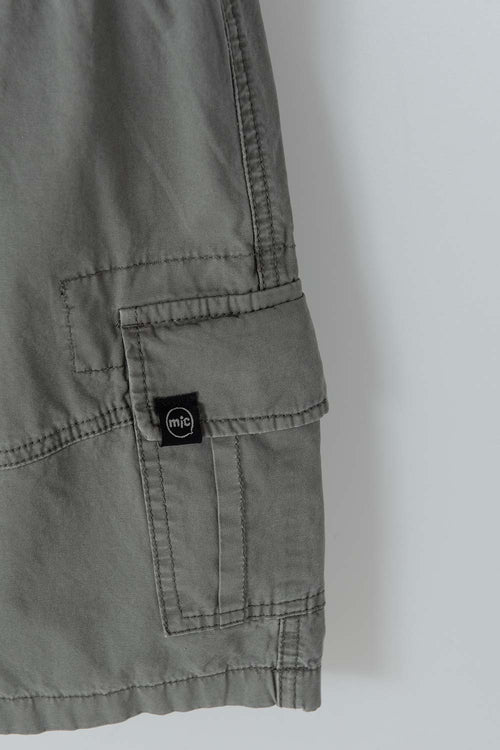 BOY'S GREEN DRAWSTRING MIC SHORTS