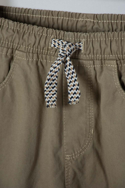 JOGGER DE LITTLEMIC CON CORDÓN VERDE PARA NIÑO 2T A 6T