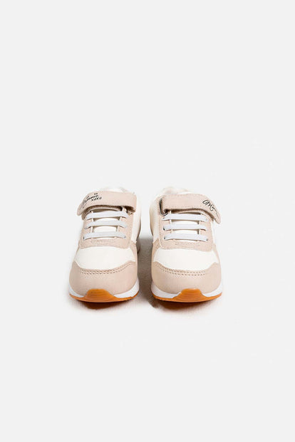 TENIS DE MINNIE MOUSE BLANCO Y BEIGE PARA NIÑA